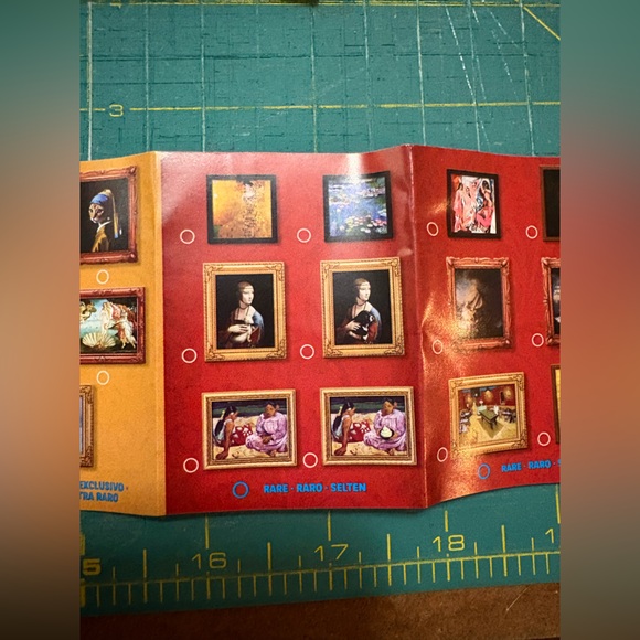 Mini Brands Masterpieces - Set of 4 with 2 accessories - Picture 8 of 10